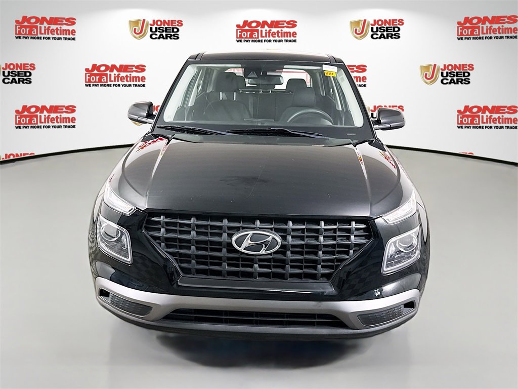 Used 2020 Hyundai Venue SE image 10