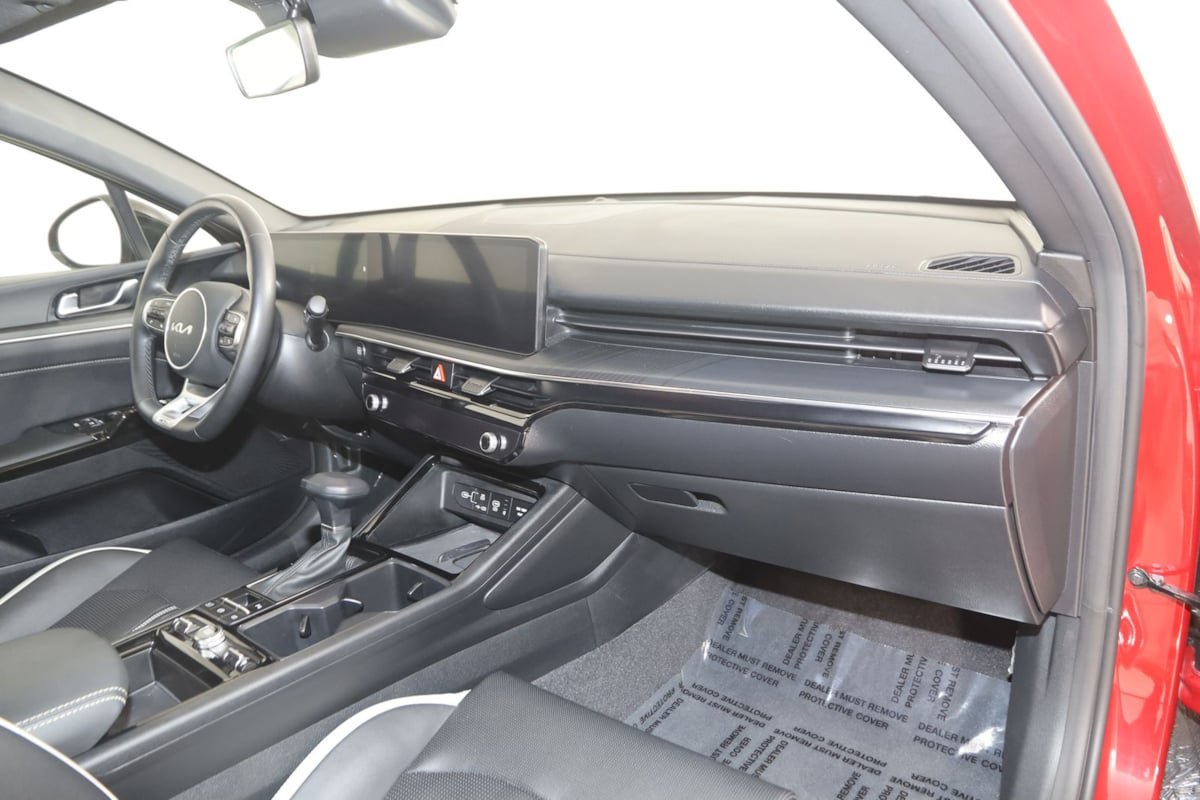 Used 2025 Kia K5 GT-Line AWD/4WD image 36