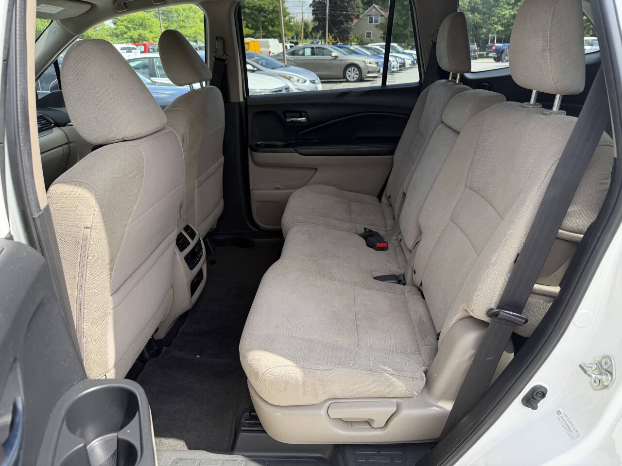Used 2016 Honda Pilot EX image 12