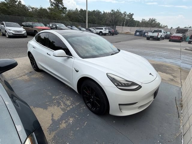 Used 2019 Tesla Model 3 RWD image 2