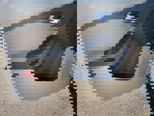 Certified 2018 Ford Focus SE image 17