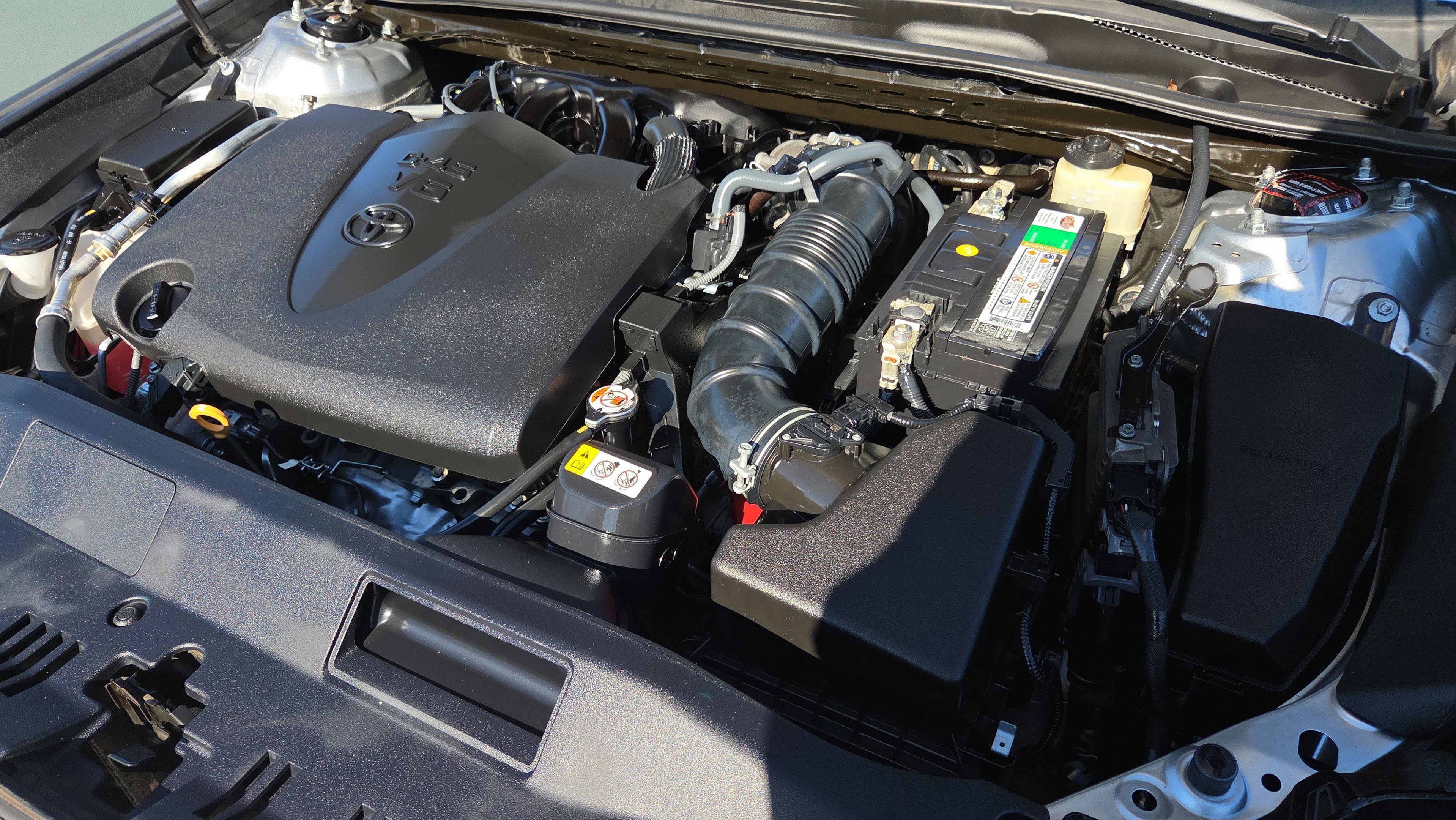 Used 2018 Toyota Camry XSE image 31