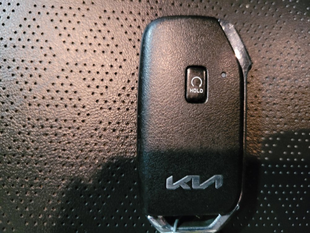 Used 2022 Kia Sorento S AWD/4WD image 32