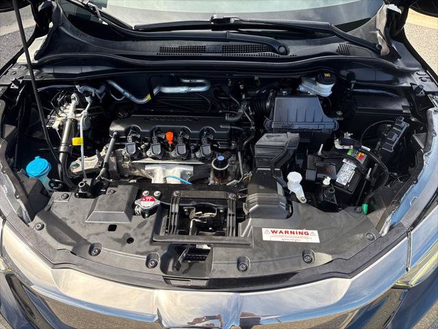 Used 2020 Honda HR-V Touring image 30