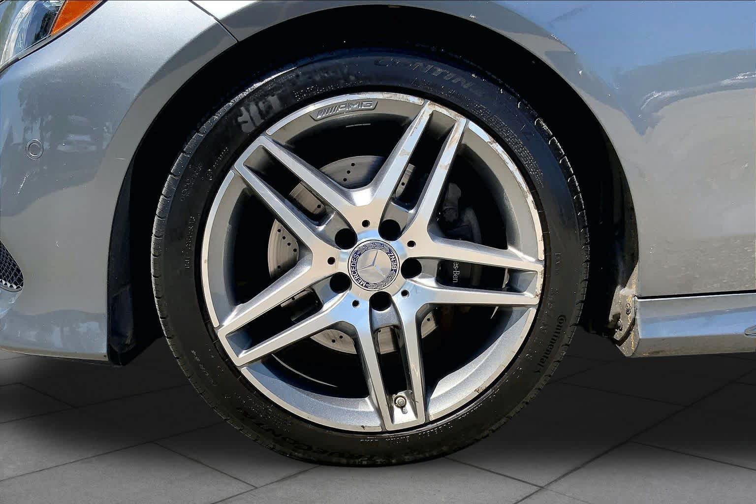 Used 2016 Mercedes-Benz E 350 4MATIC Wagon image 11