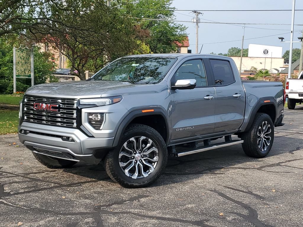 New 2026 GMC Canyon Denali w/ LPO, Black Badging Package AWD/4WD image 30