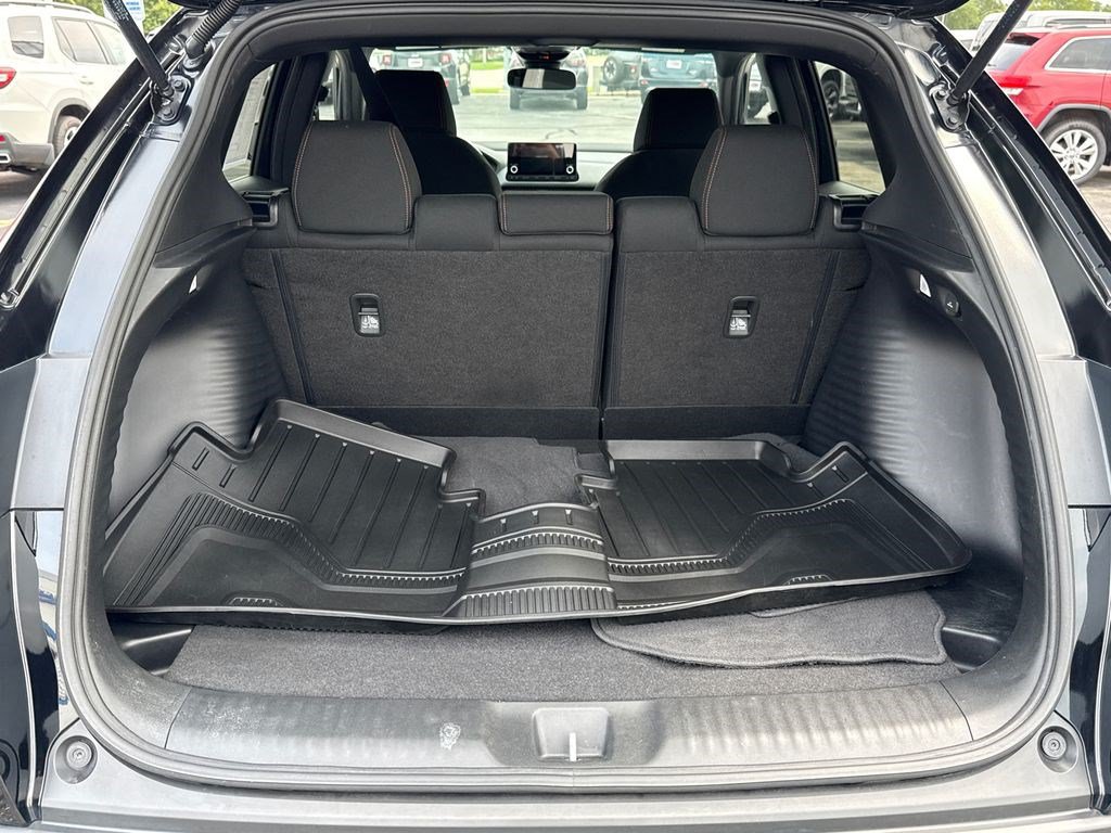 Certified 2024 Honda HR-V Sport image 16
