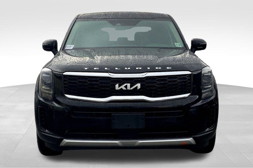 Used 2022 Kia Telluride LX image 3