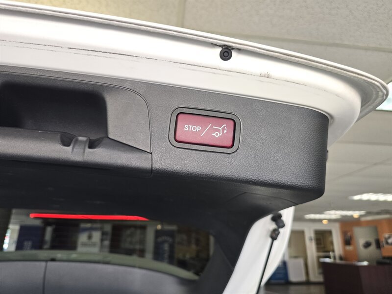 Used 2018 Mercedes-Benz GLC 300 image 28