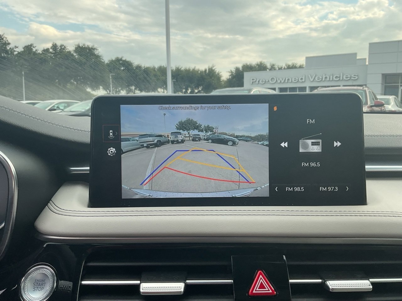 Used 2025 Genesis G70 2.5T RWD image 33
