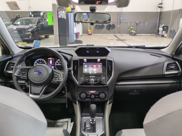 Used 2020 Subaru Forester Premium AWD/4WD image 5