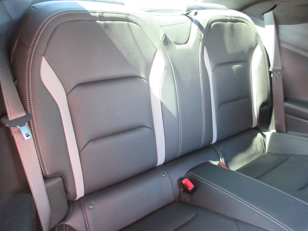 Used 2020 Chevrolet Camaro SS RWD image 20