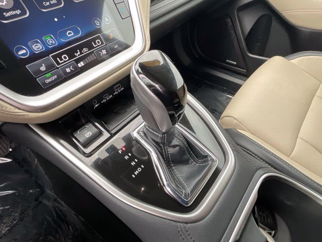 Used 2024 Subaru Outback Limited AWD/4WD image 33