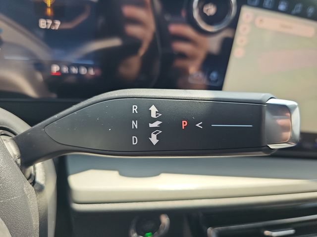 New 2026 Chevrolet Traverse LT w/ Enhanced Driving Package AWD/4WD image 16
