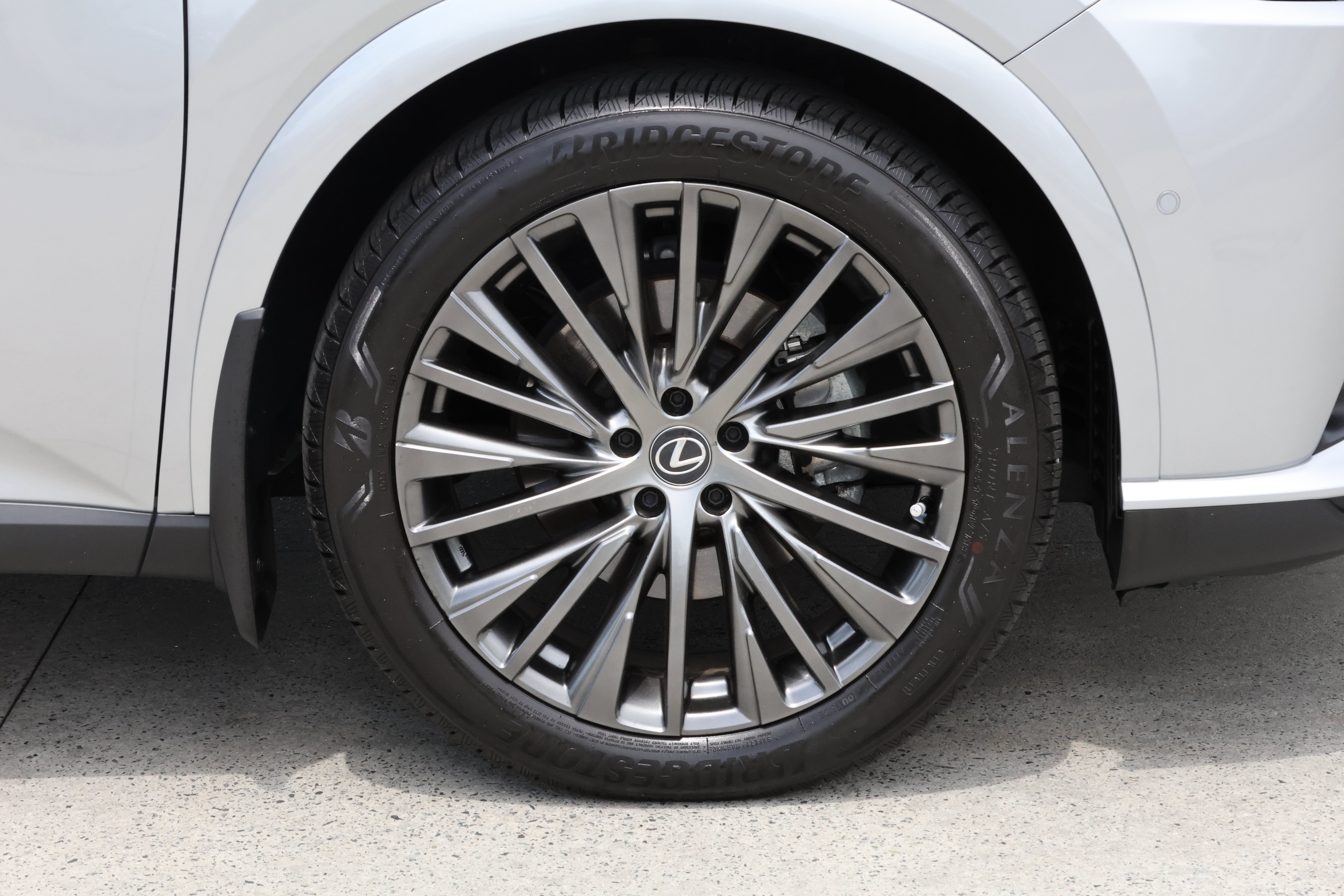 Certified 2023 Lexus RX 350 AWD w/ Accessory Package image 11