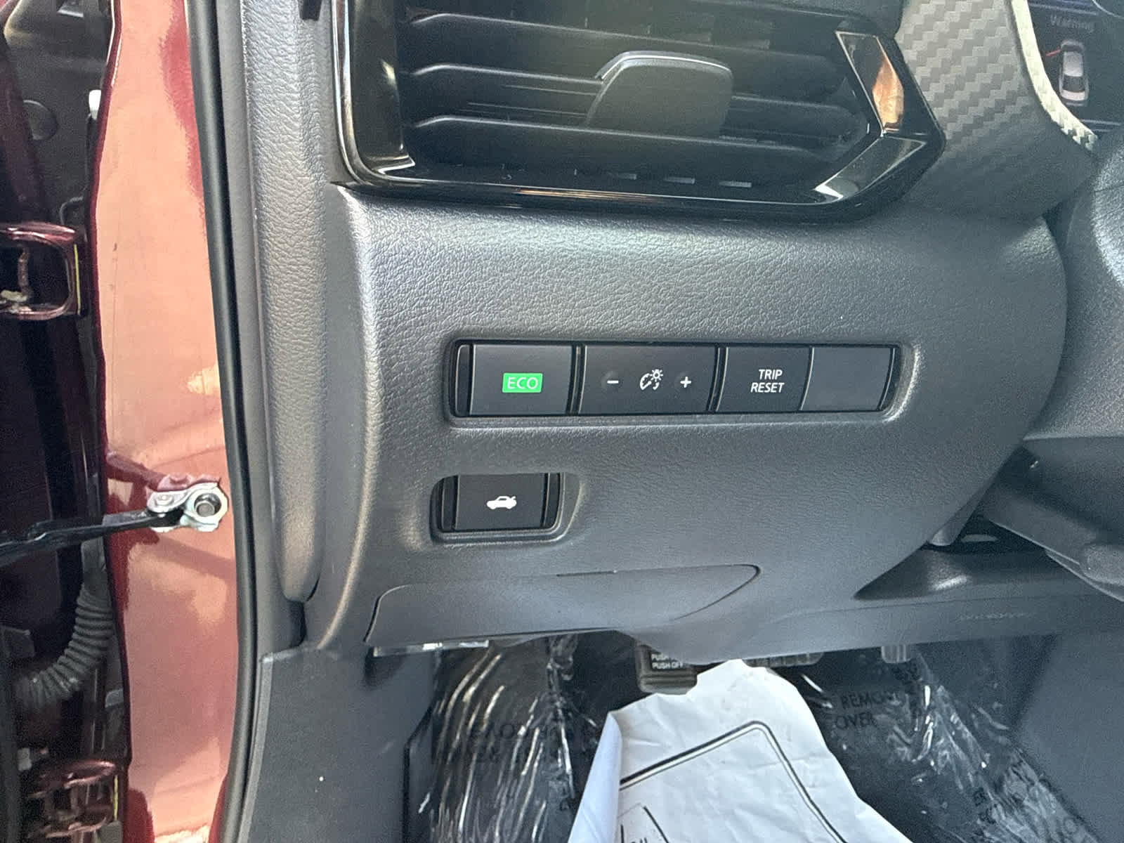 Used 2025 Nissan Sentra SV w/ All-Weather Package FWD image 17