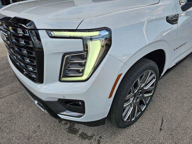New 2026 GMC Yukon XL Denali Ultimate AWD/4WD image 11