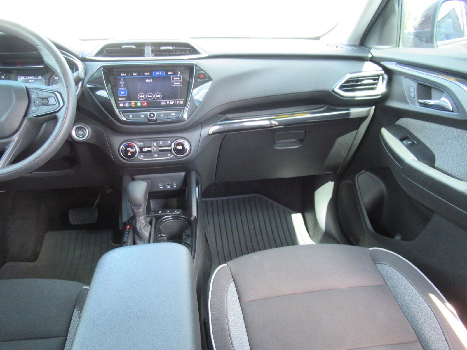 Used 2023 Chevrolet TrailBlazer LT w/ Convenience Package FWD image 15