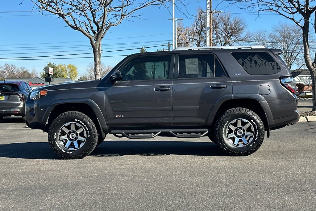 Used 2018 Toyota 4Runner SR5 image 7