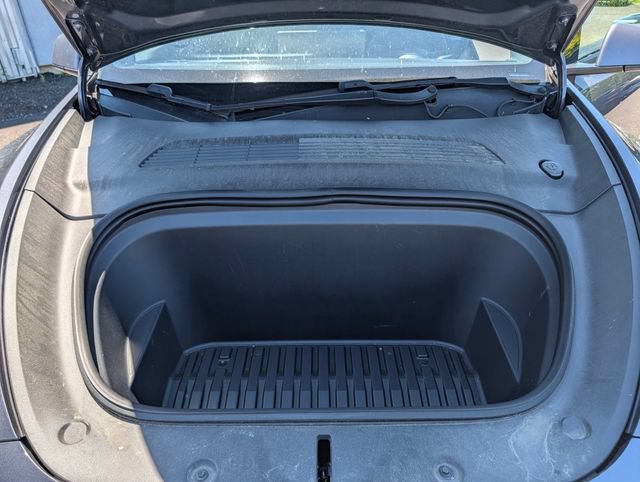 Used 2020 Tesla Model Y Long Range AWD/4WD image 10
