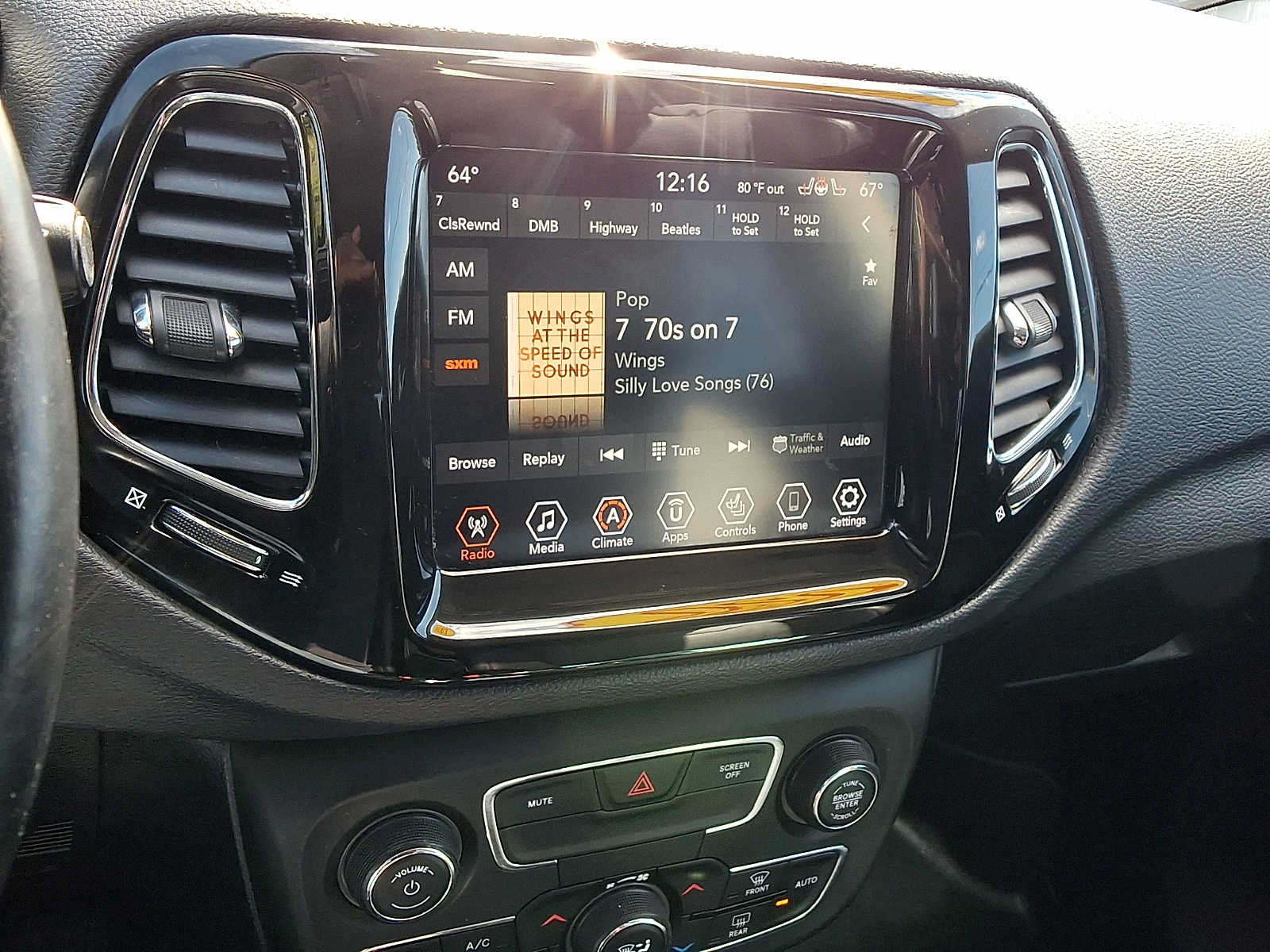 Used 2020 Jeep Compass Limited AWD/4WD image 17