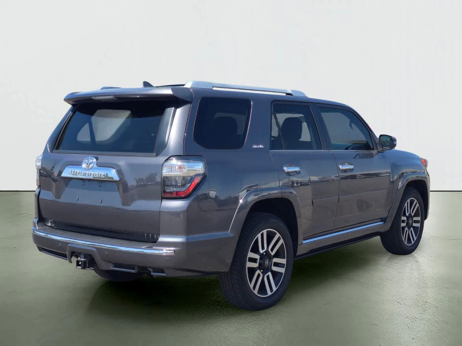 Used 2023 Toyota 4Runner Limited RWD image 4