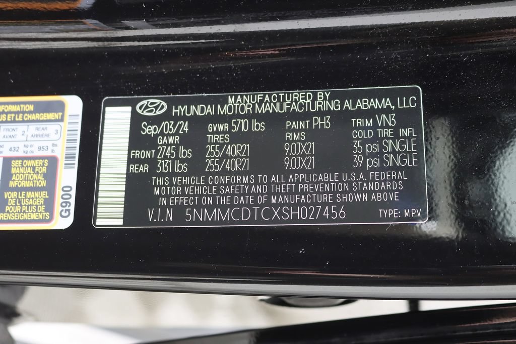 Used 2025 Genesis GV70 3.5T Sport w/ Sport Advanced Package AWD/4WD image 38
