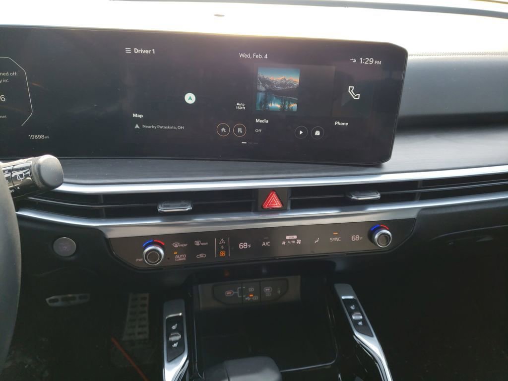 Used 2025 Kia Sorento SX Prestige image 20