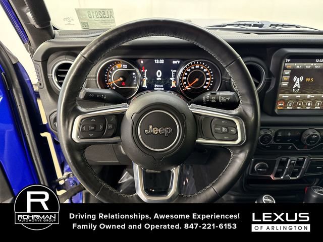 Used 2018 Jeep Wrangler Unlimited Sahara image 11