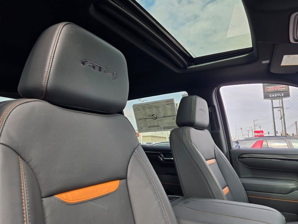 New 2026 GMC Sierra 1500 AT4 w/ AT4 Premium Package AWD/4WD image 22