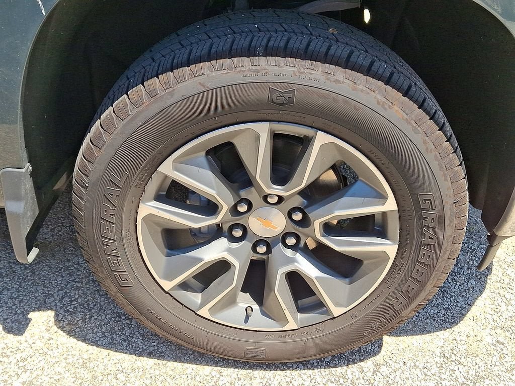 Certified 2026 Chevrolet Silverado 1500 LT AWD/4WD image 9