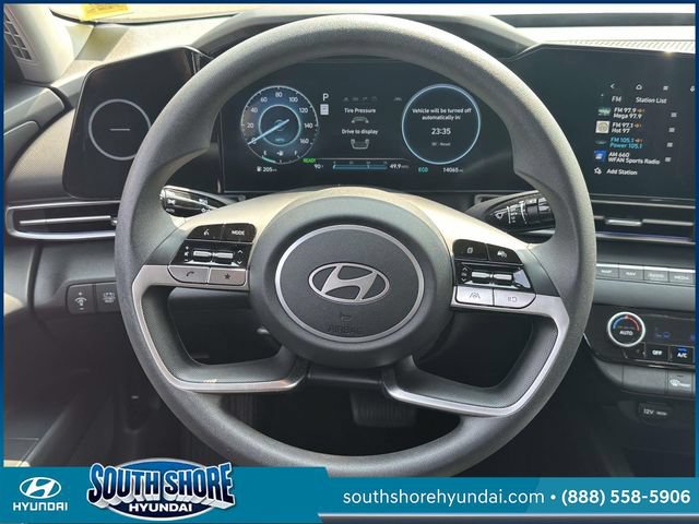 Certified 2024 Hyundai Elantra Blue FWD image 15