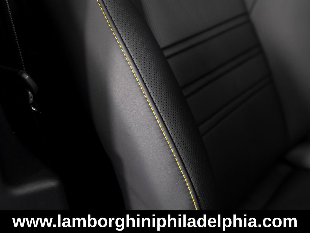 Used 2024 Porsche Cayenne Turbo GT AWD/4WD image 35