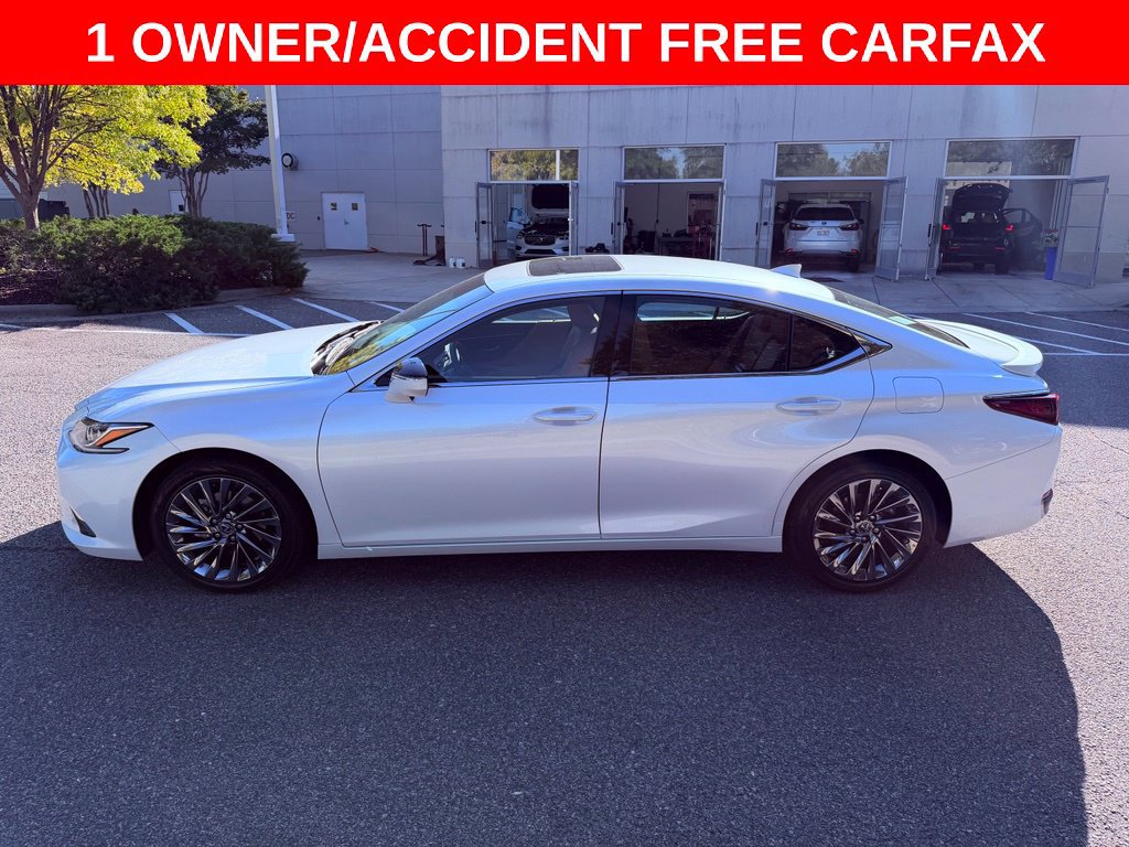 Certified 2025 Lexus ES 300h w/ Luxury Package FWD image 4