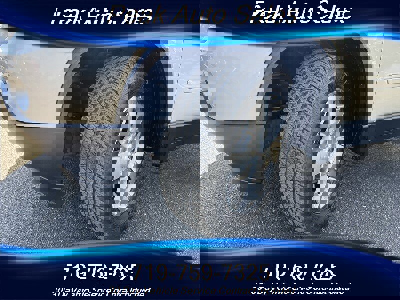 Used 2012 GMC Acadia SLT image 11