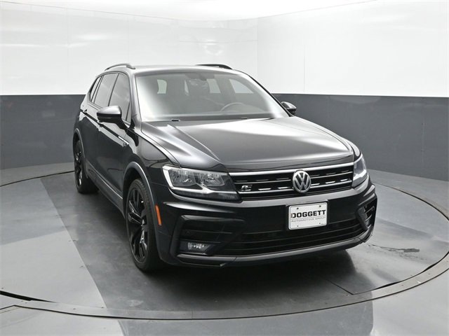 Used 2021 Volkswagen Tiguan SE R-Line w/ 3-Row Tiguan MDO Package image 22