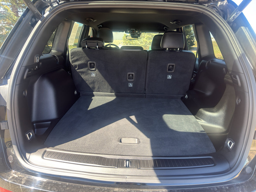 Used 2024 Jeep Grand Cherokee Altitude AWD/4WD image 6
