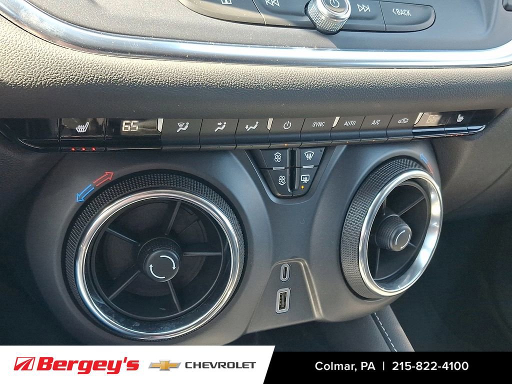 Certified 2024 Chevrolet Blazer LT w/ Convenience Package image 18