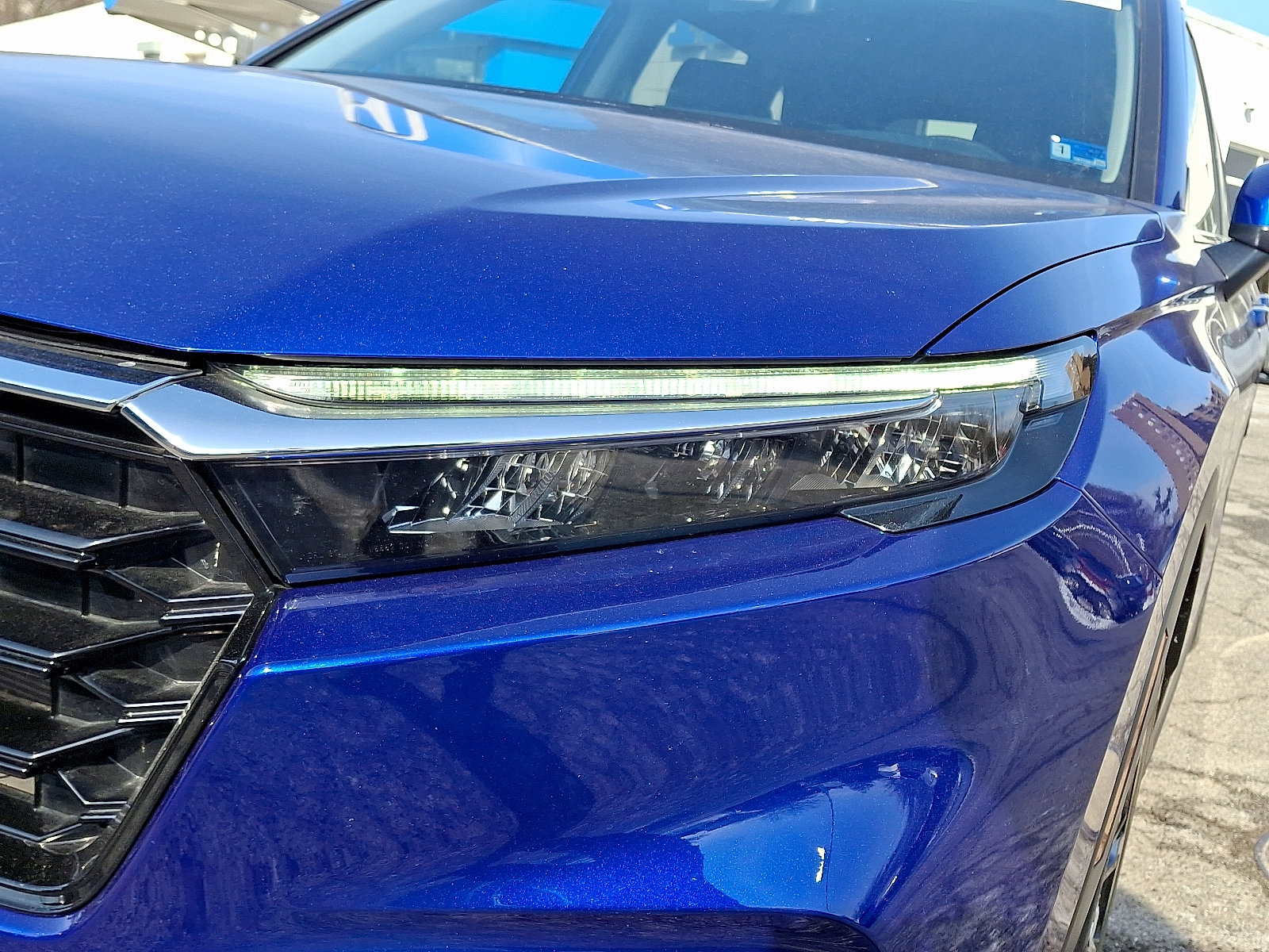 Used 2024 Honda CR-V EX image 8