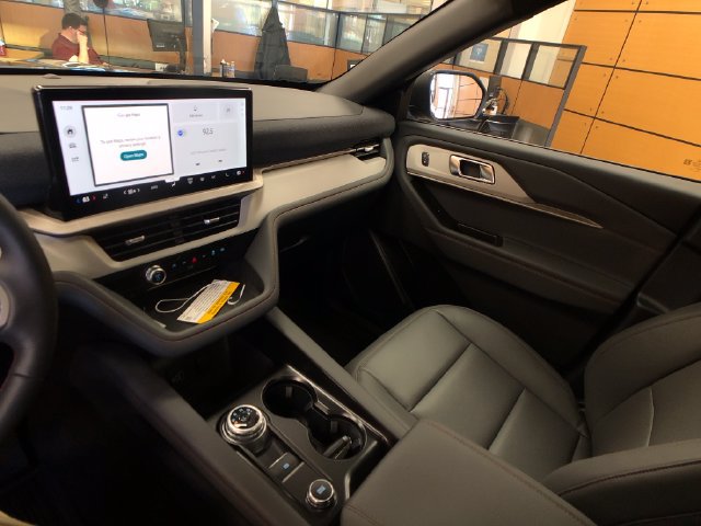 New 2027 Ford Explorer Active w/ Active Comfort Package AWD/4WD image 18