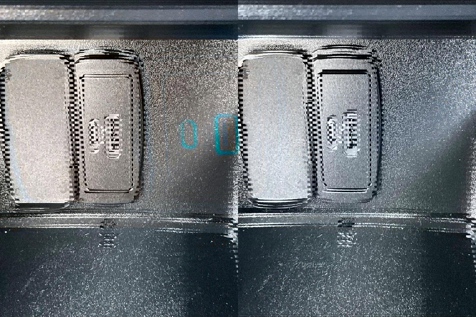 Used 2022 Ford Bronco 4-Door AWD/4WD image 16