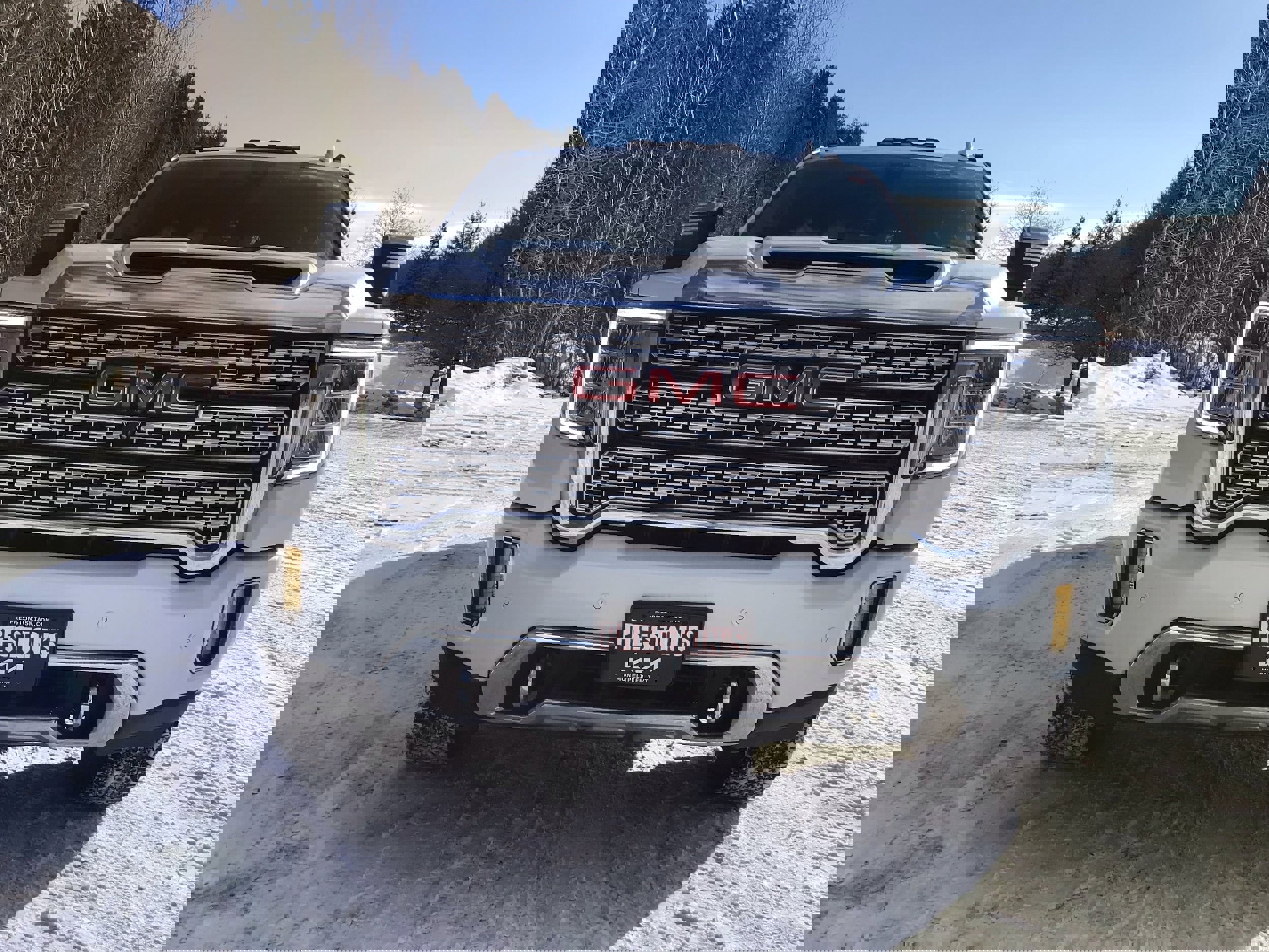 Used 2023 GMC Sierra 3500 Denali w/ Denali Ultimate Package image 2