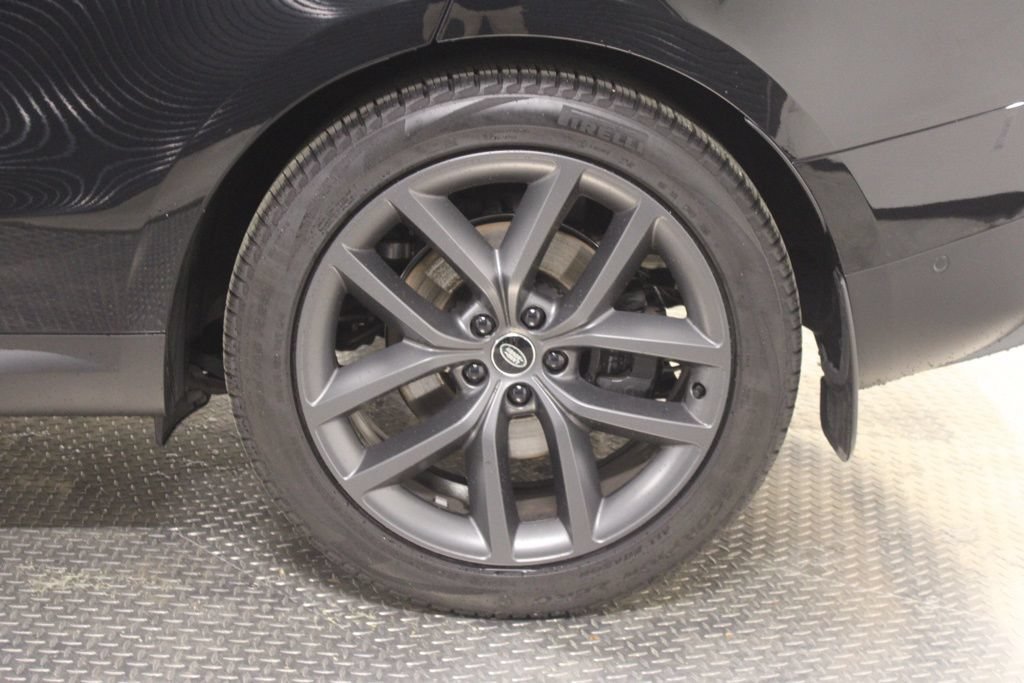 Certified 2025 Land Rover Range Rover Sport SE AWD/4WD image 16