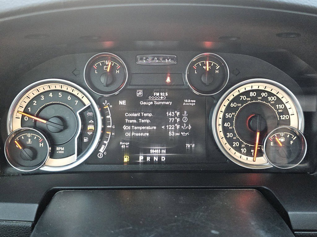 Used 2017 RAM 1500 Laramie image 30