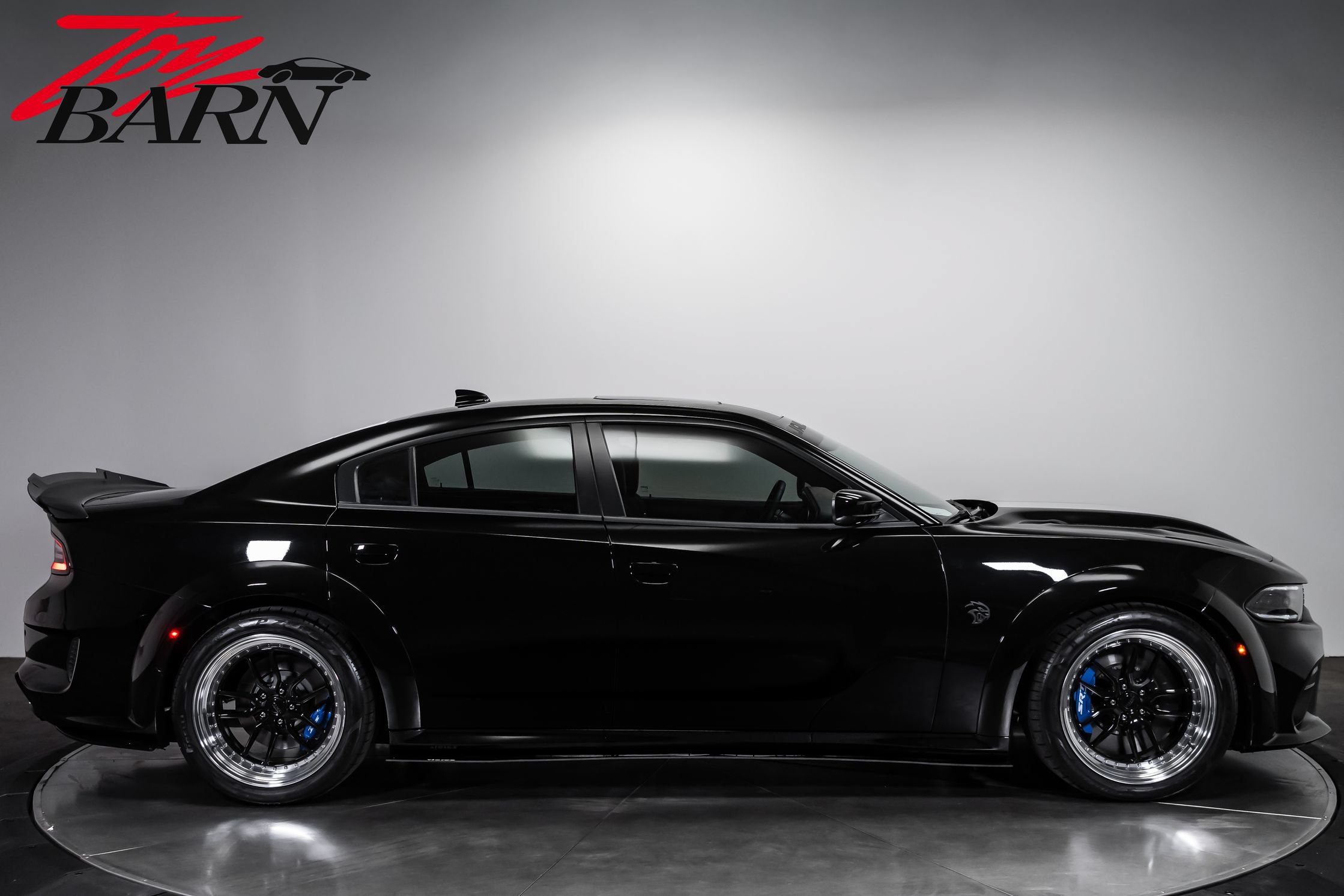 Used 2022 Dodge Charger SRT Hellcat RWD image 6