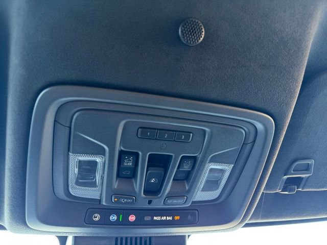 Certified 2025 GMC Sierra 2500 Denali Ultimate AWD/4WD image 26