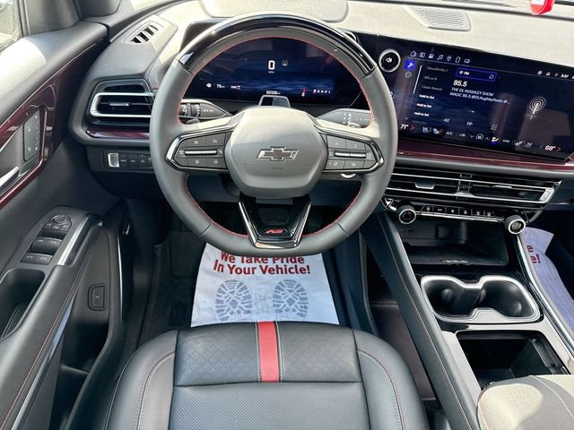 Used 2024 Chevrolet Traverse RS AWD/4WD image 14
