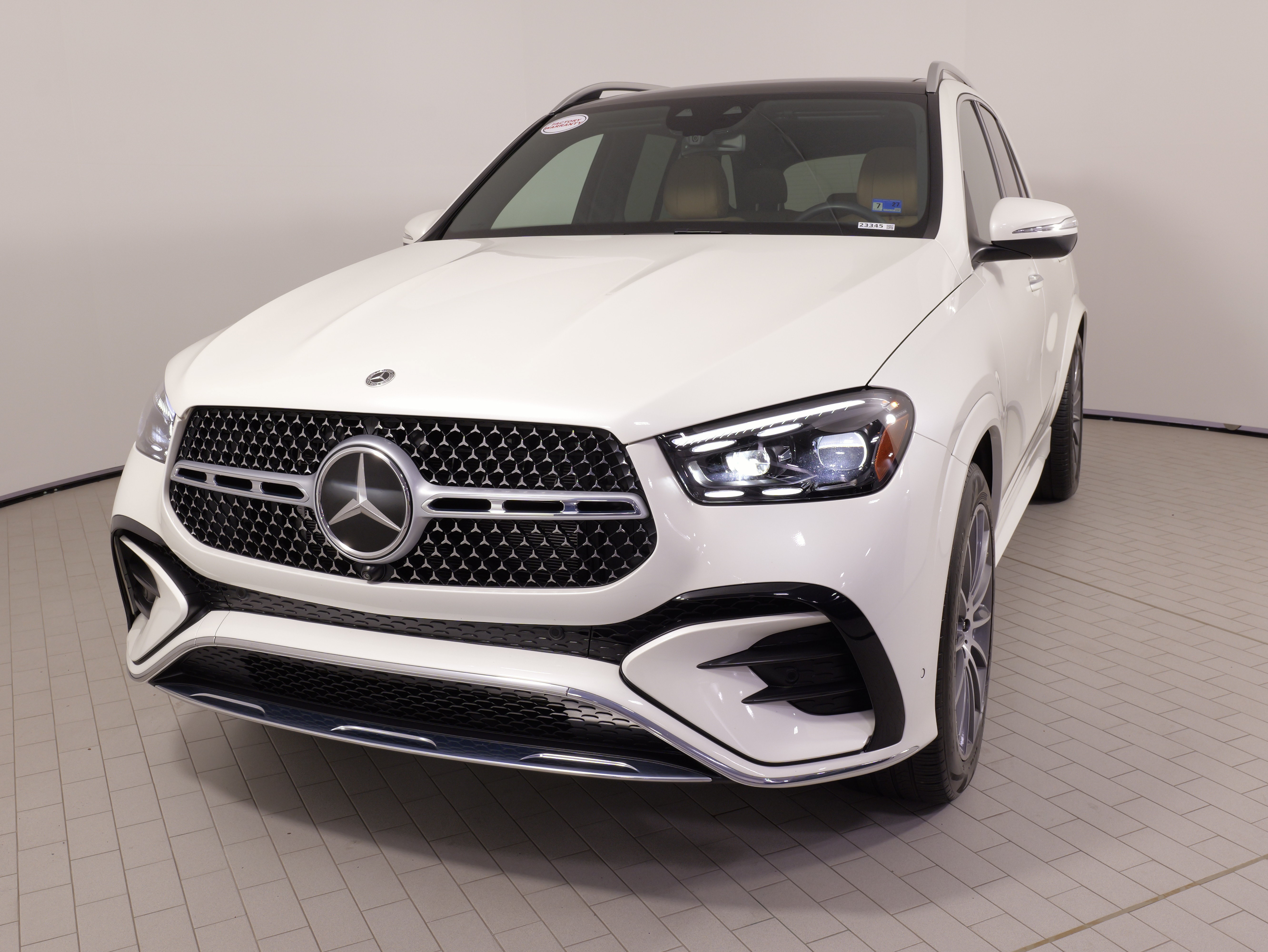 Used 2024 Mercedes-Benz GLE 450 4MATIC image 4