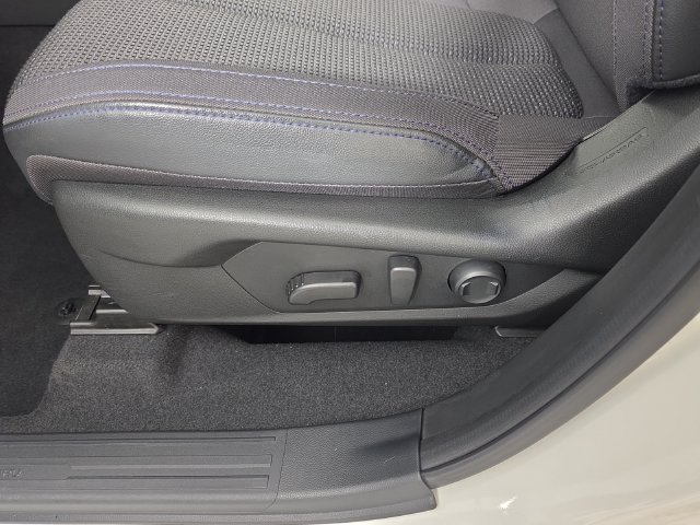 Certified 2025 Subaru Forester Premium AWD/4WD image 24
