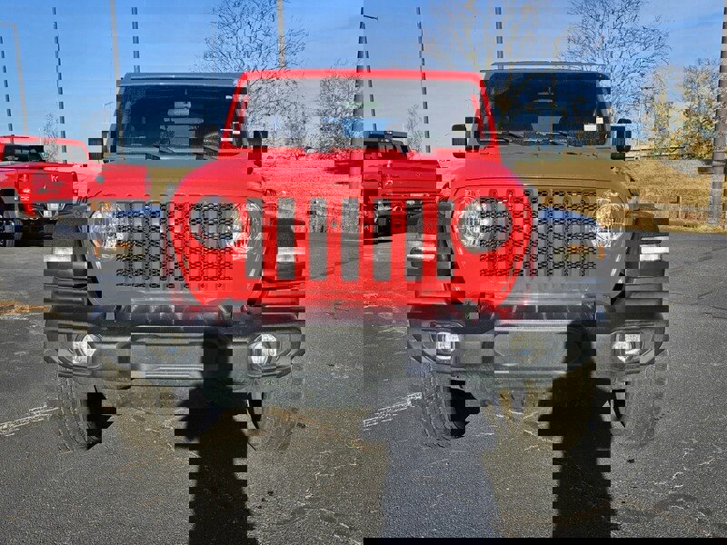 Used 2022 Jeep Wrangler Sport image 2